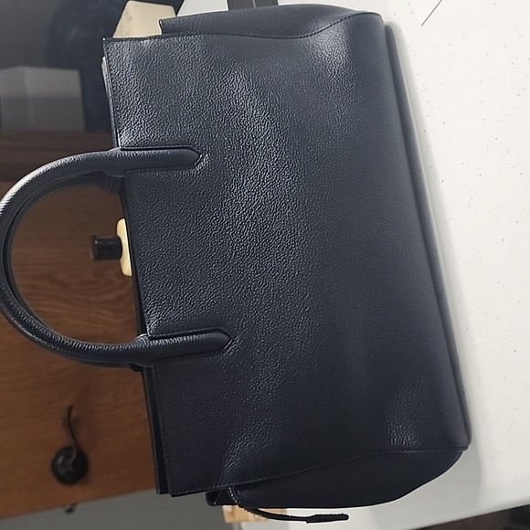 Saint LaurentRive Gauche Cabas Leather Medium With COA - Picture 3 of 17